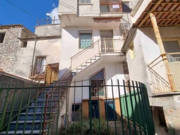 casa indipendente in vendita ad Ausonia