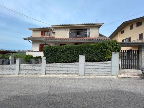 appartamento in vendita a Boville Ernica in zona Brecciaro
