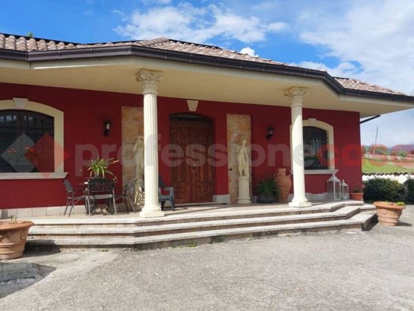 casa indipendente in vendita a Boville Ernica