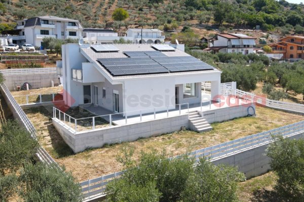 casa indipendente in vendita a Boville Ernica