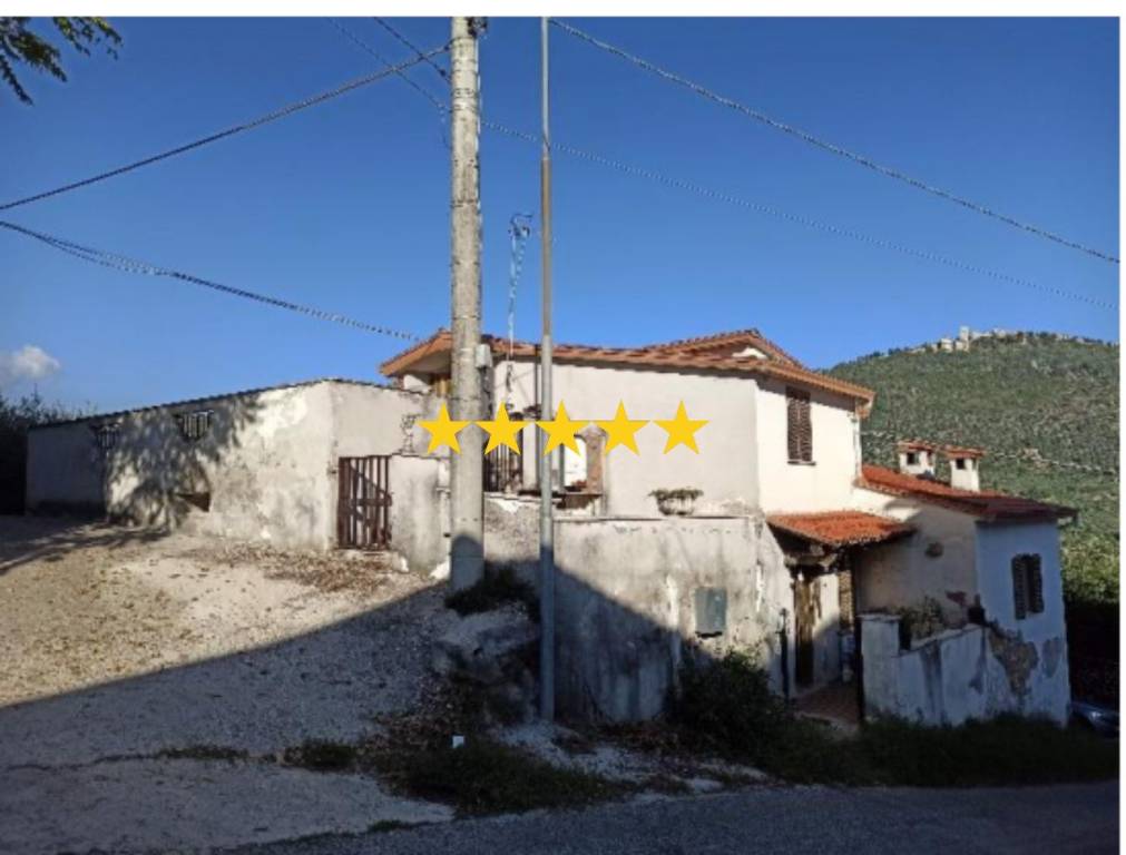 casa indipendente in vendita a Boville Ernica in zona Madonna delle Grazie