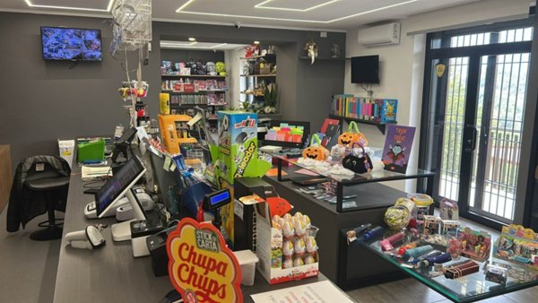 negozio in vendita a Boville Ernica in zona Colle Campano