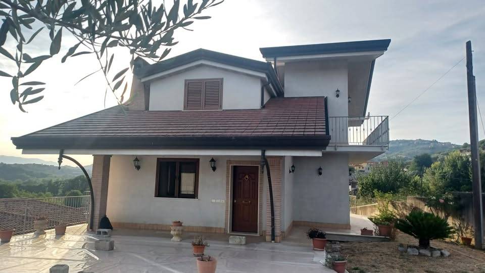 casa indipendente in vendita a Boville Ernica