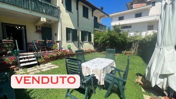 appartamento in vendita a Broccostella