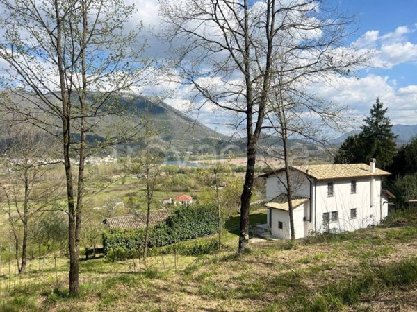 casa indipendente in vendita a Broccostella in zona Schito