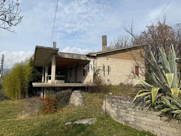 appartamento in vendita a Broccostella