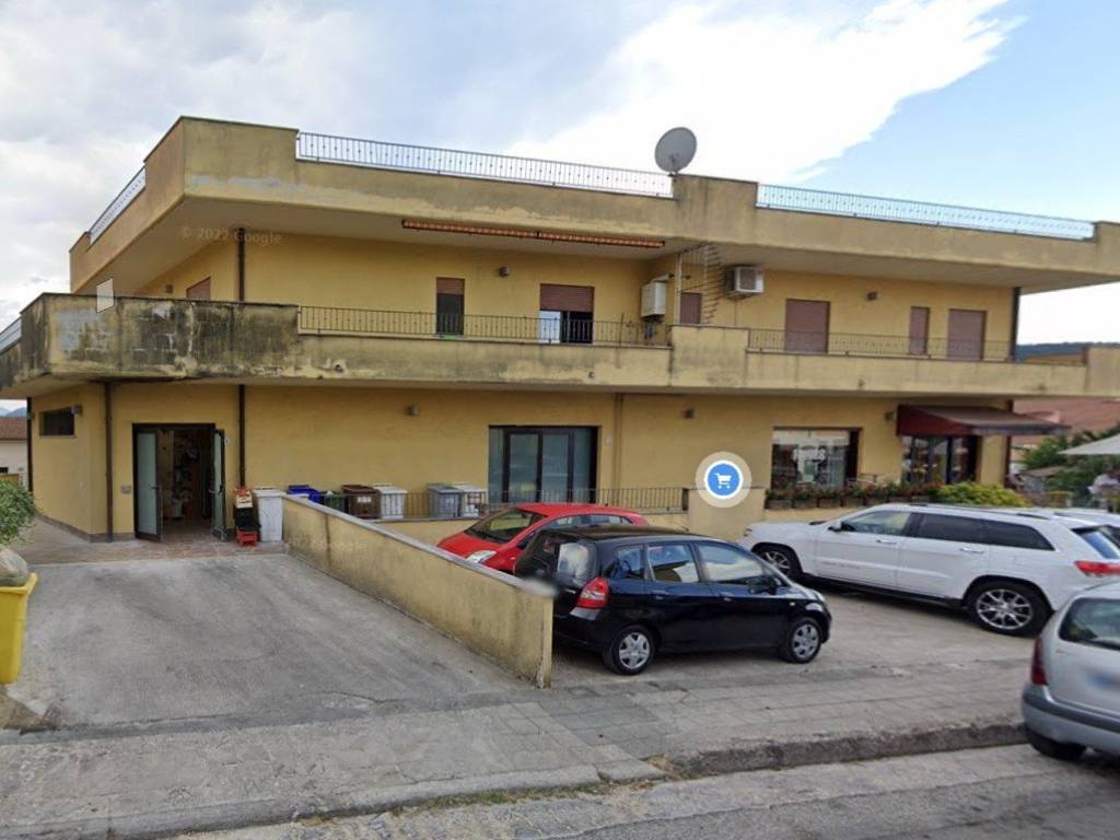 negozio in vendita a Broccostella