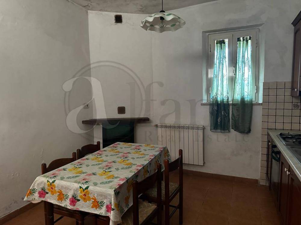 casa indipendente in vendita a Broccostella