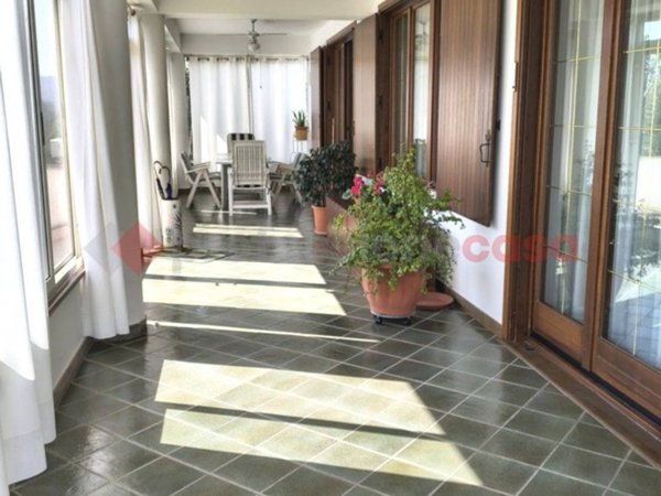 casa indipendente in vendita a Broccostella in zona Ponte Tapino.