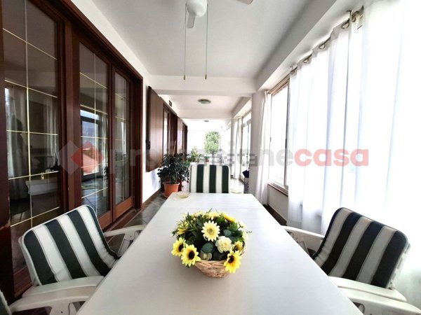 casa indipendente in vendita a Broccostella in zona Ponte Tapino.