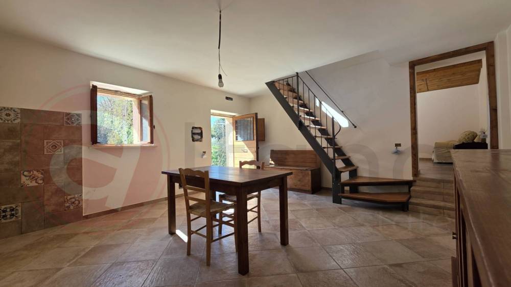 casa indipendente in vendita a Broccostella