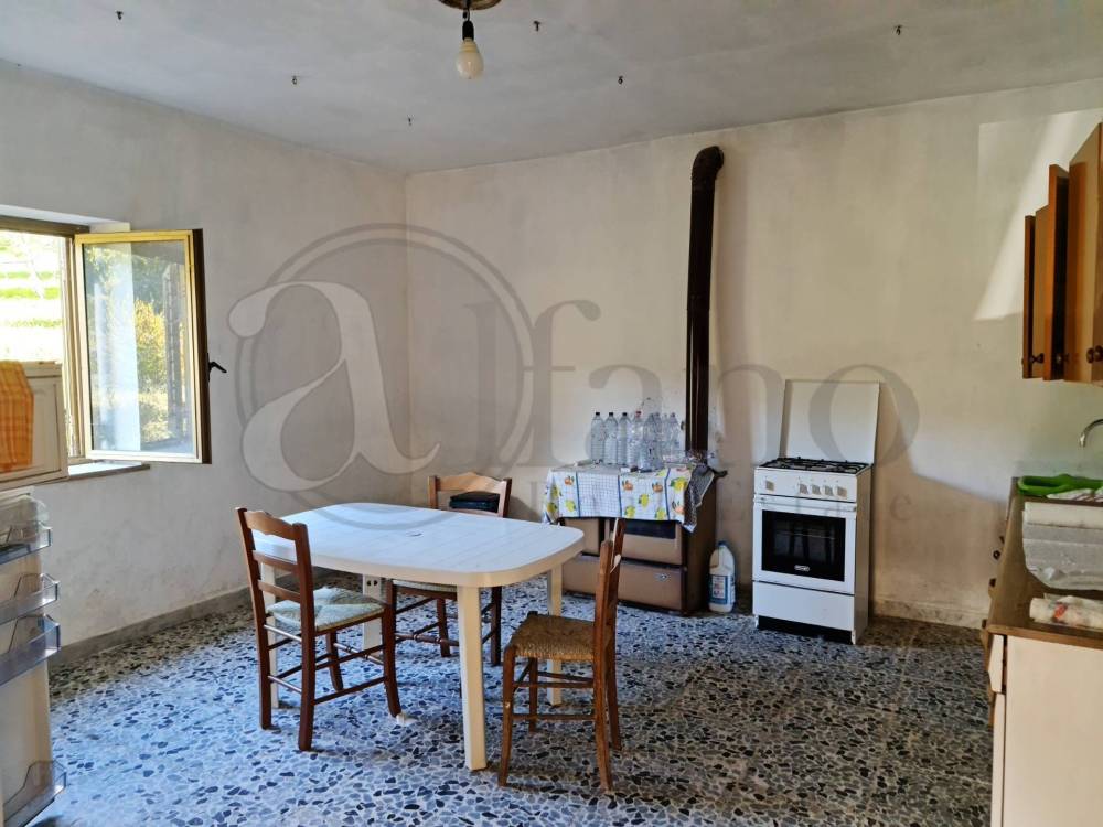 casa indipendente in vendita a Broccostella