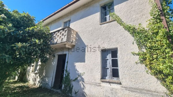 casa indipendente in vendita a Broccostella