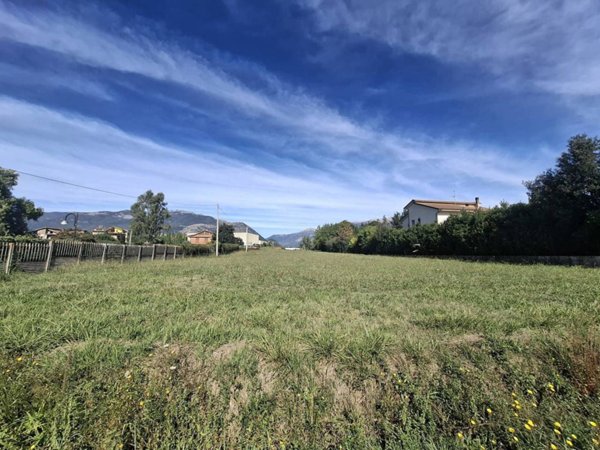 terreno in vendita a Broccostella in zona San Martino
