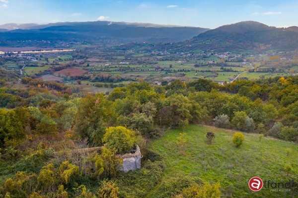 casa indipendente in vendita a Campoli Appennino