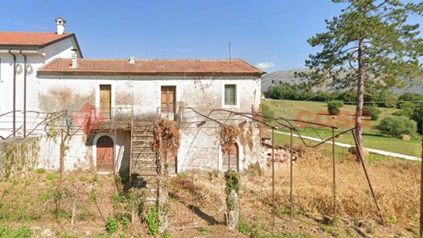 casa indipendente in vendita a Casalvieri