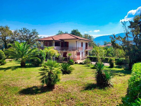 casa indipendente in vendita a Casalvieri