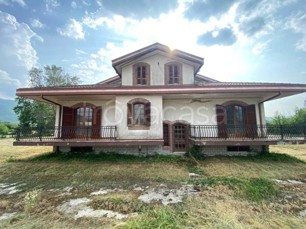 casa indipendente in vendita a Casalvieri