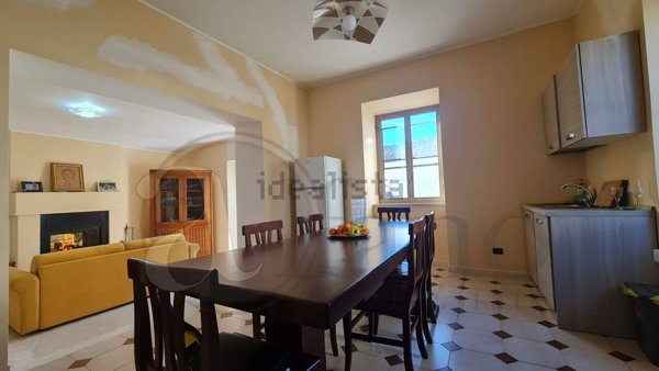 casa indipendente in vendita a Casalvieri