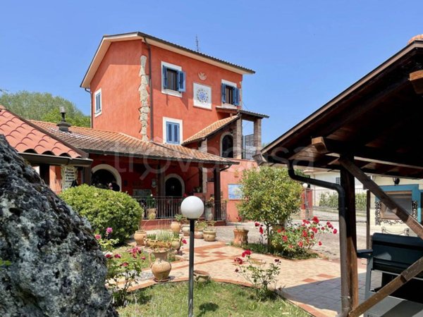 casa indipendente in vendita a Casalvieri in zona Marchetta