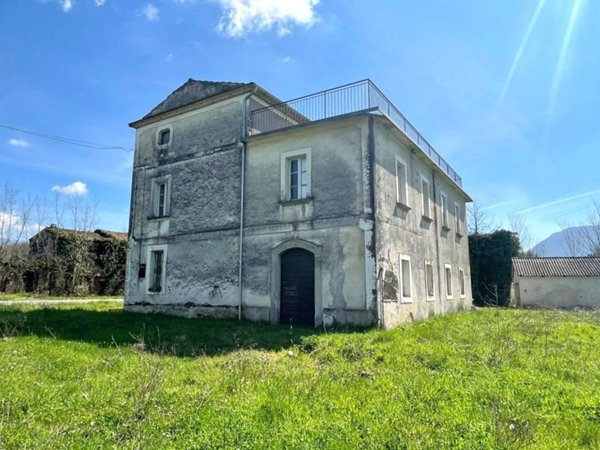 casa indipendente in vendita a Casalvieri in zona San Leonardo