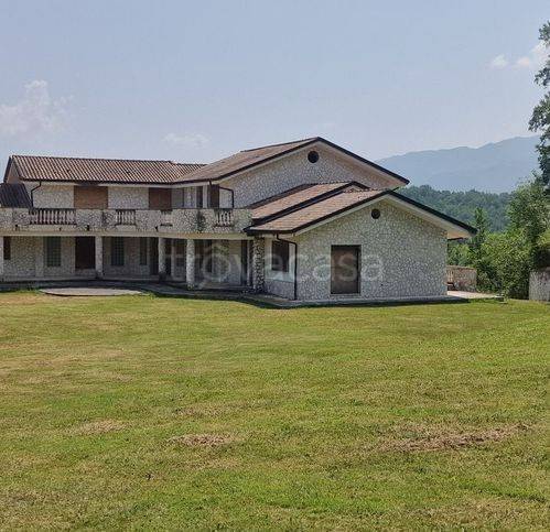 casa indipendente in vendita a Casalvieri