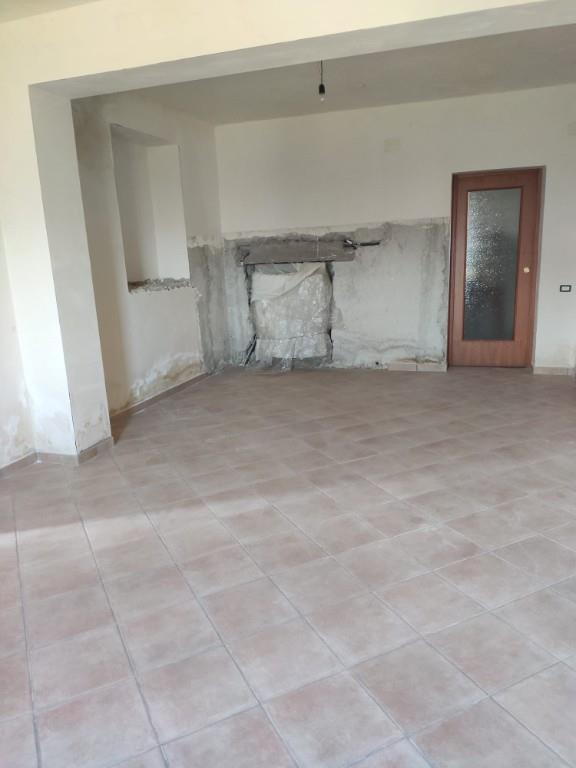 casa indipendente in vendita a Casalvieri in zona Roselli