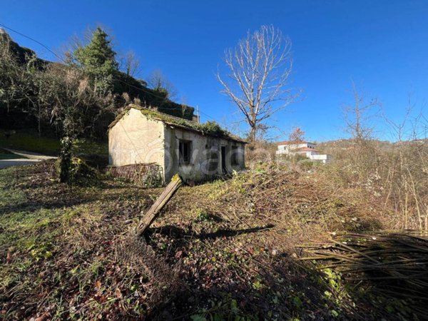 casa indipendente in vendita a Casalvieri in zona Grotte dell'Acqua