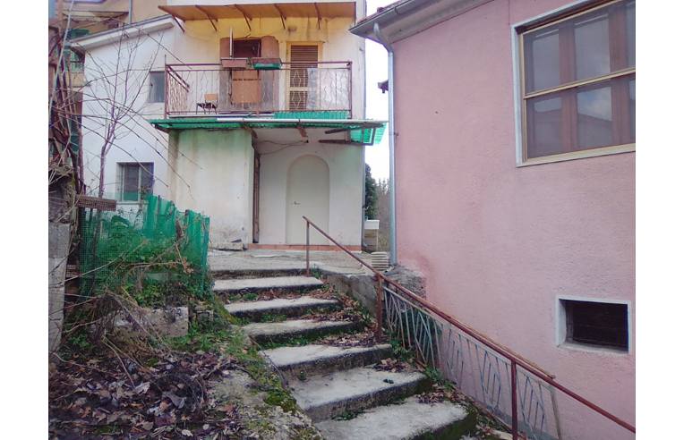 casa indipendente in vendita a Casalvieri in zona Purgatorio