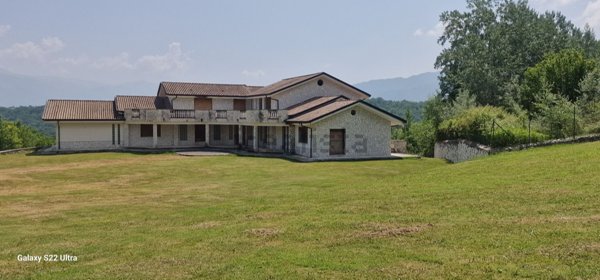 casa indipendente in vendita a Casalvieri