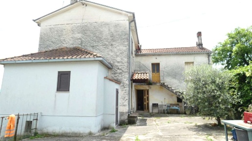 appartamento in vendita a Casalvieri in zona Catallo