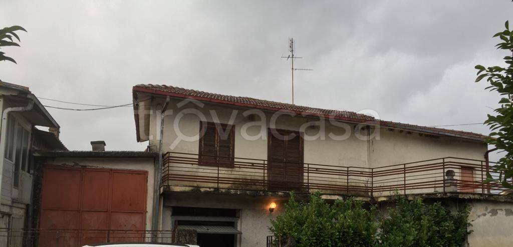 casa indipendente in vendita a Cassino