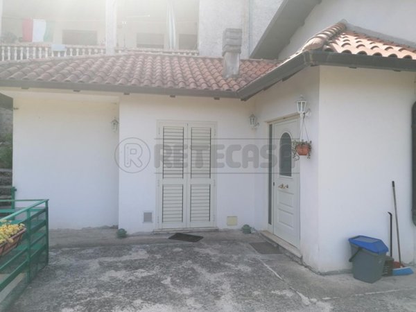 casa indipendente in vendita a Cassino