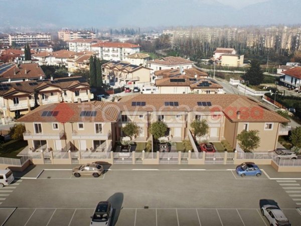 casa indipendente in vendita a Cassino