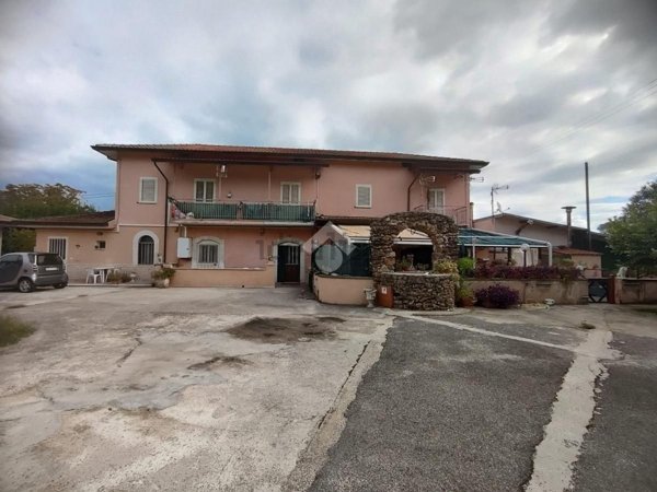 casa indipendente in vendita a Cassino