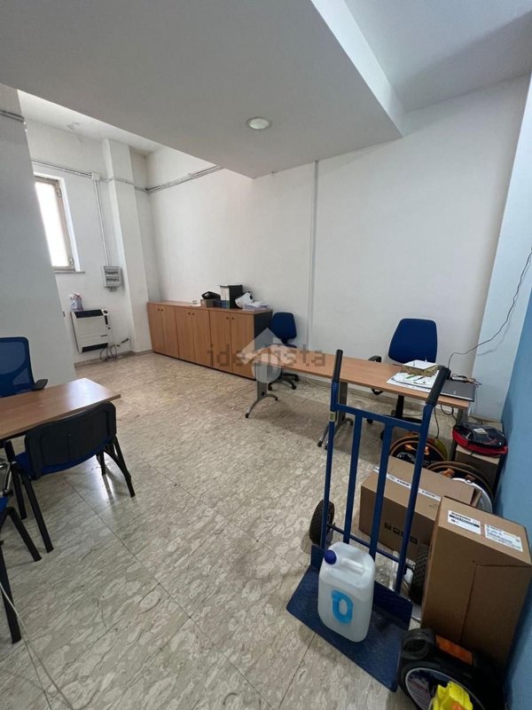 locale commerciale in vendita a Cassino