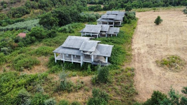 casa indipendente in vendita a Cassino in zona Caira
