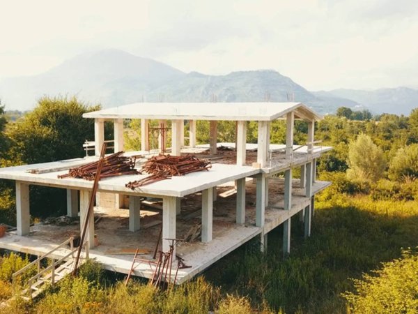 casa indipendente in vendita a Cassino in zona Montecassino