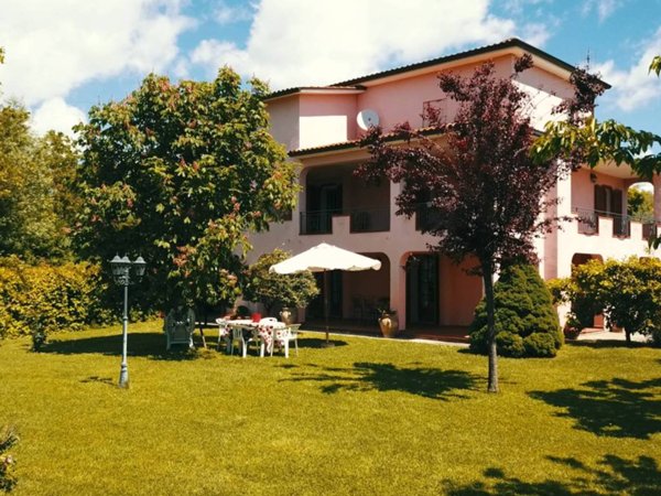 casa indipendente in vendita a Cassino