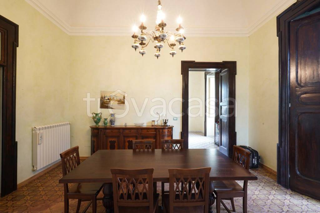casa indipendente in vendita a Cassino