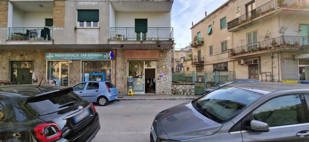 negozio in vendita a Cassino