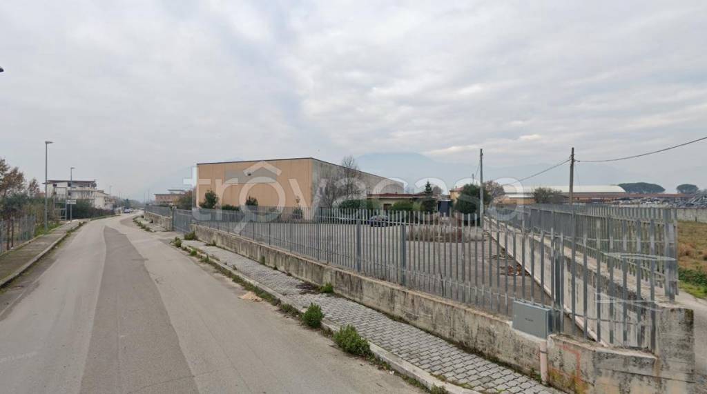 capannone in vendita a Cassino
