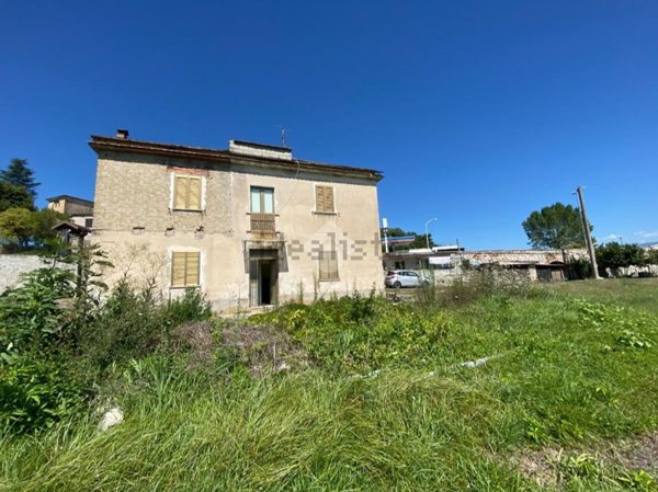 appartamento in vendita a Cassino in zona Sant'Angelo in Theodice