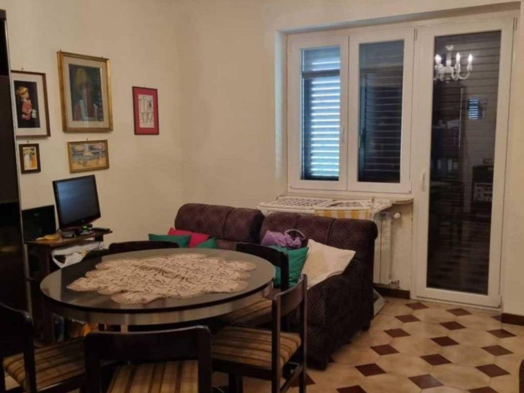casa indipendente in vendita a Cassino