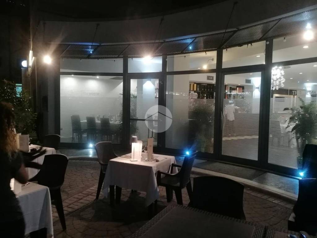 negozio in vendita a Cassino
