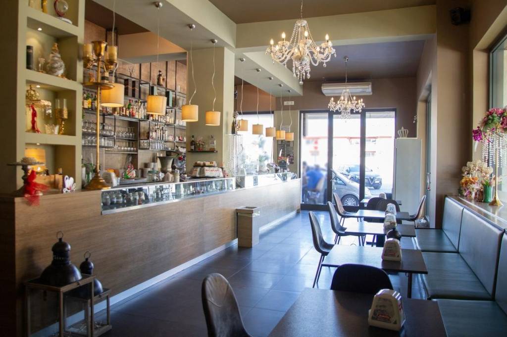 negozio in vendita a Cassino