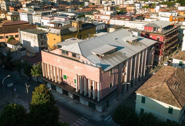 negozio in vendita a Cassino
