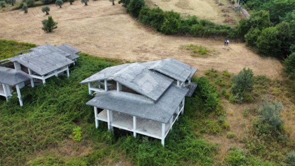 casa indipendente in vendita a Cassino in zona Caira