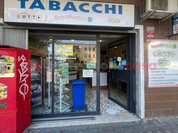 negozio in vendita a Cassino