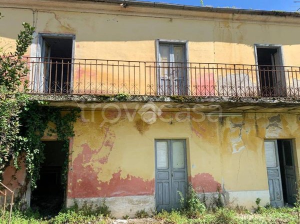casa indipendente in vendita a Cassino